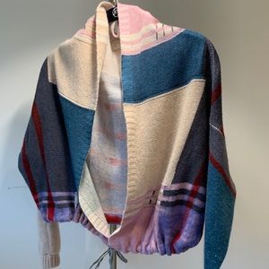 Cashmere sweater with pretty pattern